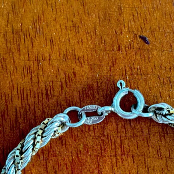 Vintage Sterling Silver Two Tone Rope Bracelet. Made in Italy. - Picture 3 of 3